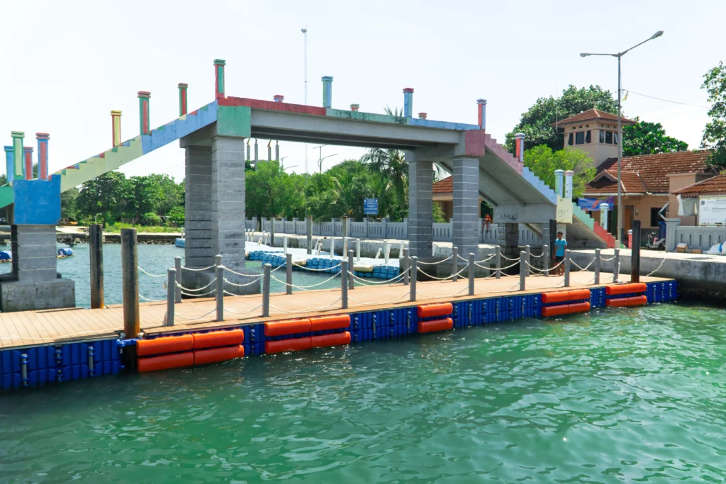 Dampak Positif adanya Jembatan Apung terhadap Lingkungan