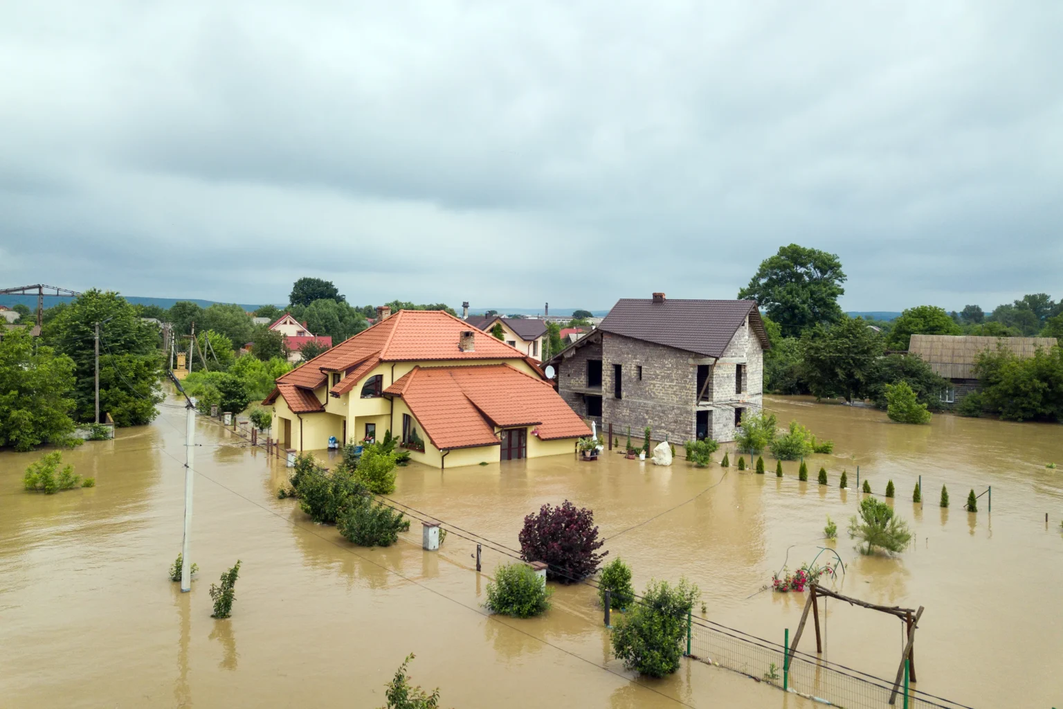 Penyebab, Cara Mencegah, Hingga Solusi Alternatif untuk Evakuasi dari Banjir