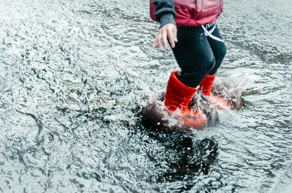 Penyebab, Cara Mencegah, Hingga Solusi Alternatif untuk Evakuasi dari Banjir