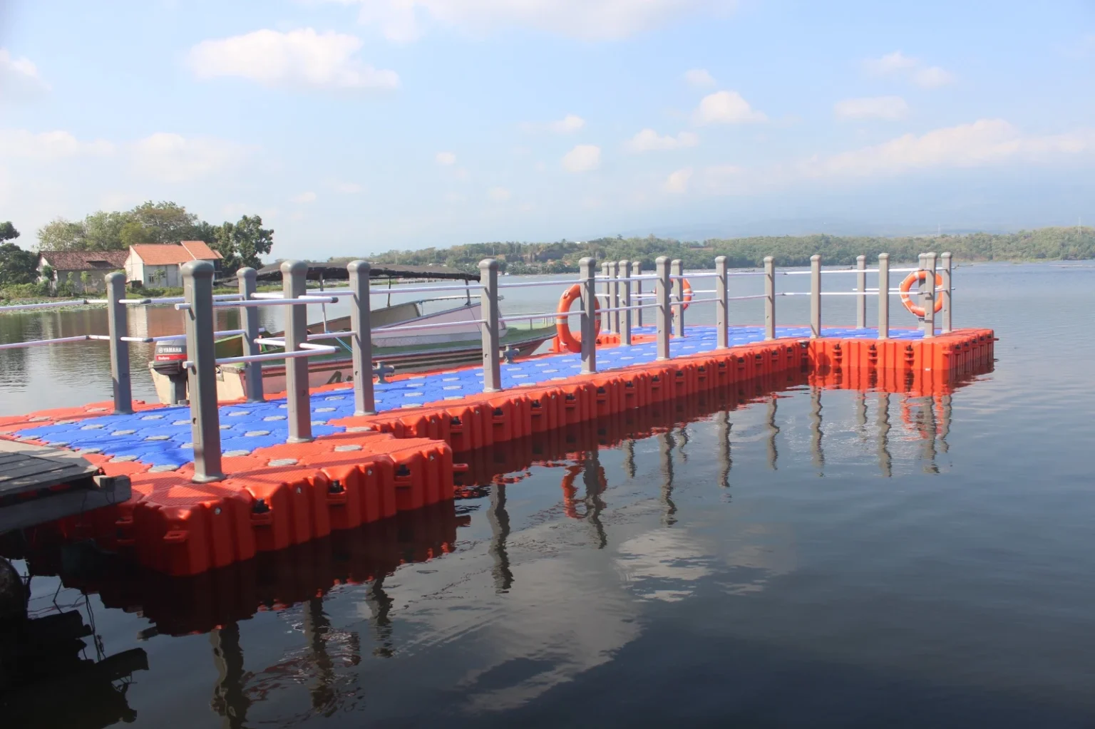 Mengenal Kubus Apung Barakuda Marine dan Aksesorisnya