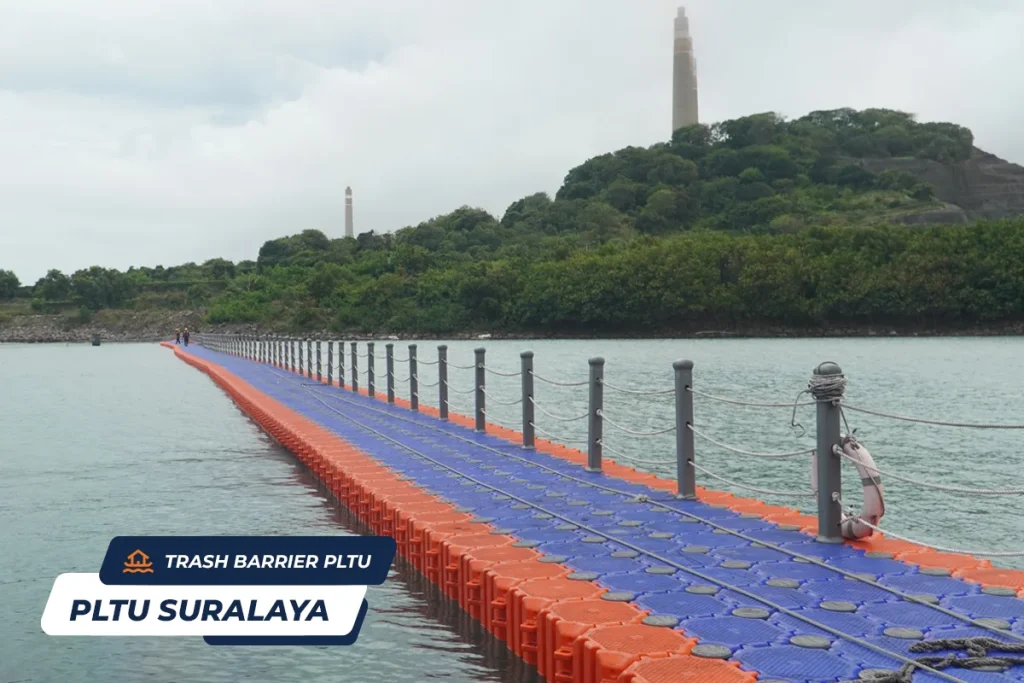 trash barrier kubus apung barakuda