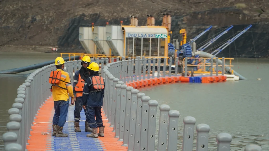 Jembatan Apung Barakuda, Solusi Alternatif yang Cepat dan Efisien