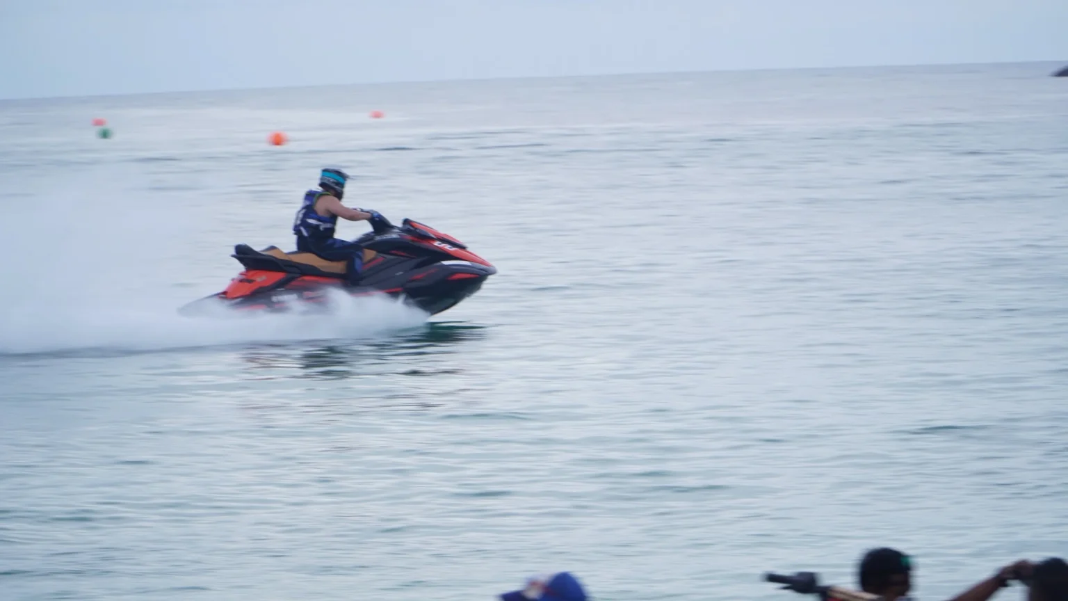 Fasilitas-Jet-Ski-JetRaider-Barakuda-Bahari