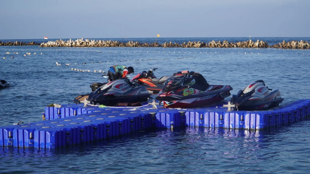 Jet Ski, dari Tren hingga Fasilitas Inovatif pada Wisata Bahari